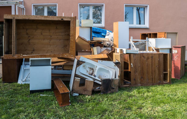 Best Yard Waste Removal  in Hennessey, OK